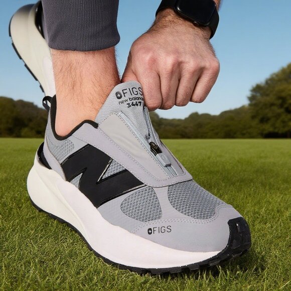 FIGS | New Balance 3447 Zip